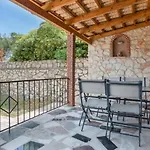 Apartmán Orothea Sea View Retreat With Pool In Keri Zakynthos