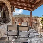 Orothea Sea View Retreat With Pool In Keri Apartmán *