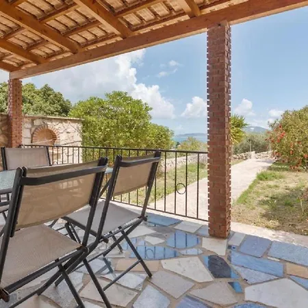 Orothea Sea View Retreat In Keri Lejlighed *